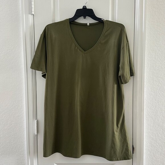 N/A Pants - Olive Green V-Neck T-Shirt & Shorts Set XL 95% Polyester 5% Spandex Lightweight